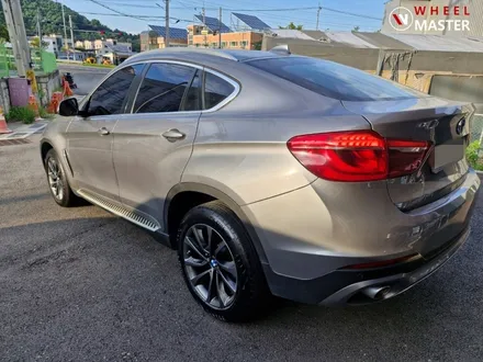 BMW X6 19\