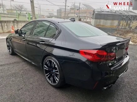 BMW F90 M5 706M 20\