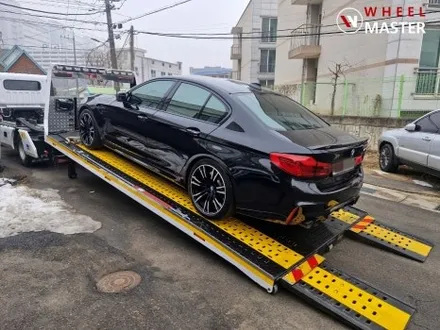 BMW F90 M5 706M 20\