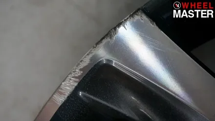 기스가 생긴 다이아몬드컷팅휠을 검정유광 도장휠로 휠복원한 렉서스 RX450h / 일산 휠복원 / 파주,일산