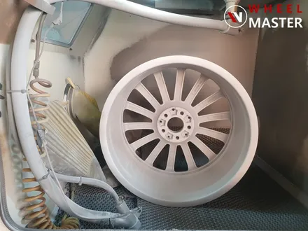 [휠마스터] 벤츠 E43AMG 차량 뒷바퀴 휠 1개 복원 / 일산 휠복원 / 파주,일산