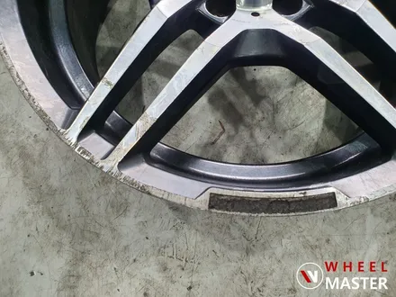 [휠마스터] 벤츠 W212 E300 18인치 휠교체 작업 / 벤츠 휠복원 / 파주,일산