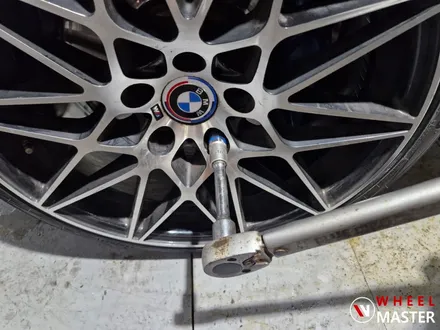 [파주 휠마스터] BMW 435D 666M 카피 19인치 휠굴절수리 / BMW 휠굴절수리 / 파주,일산