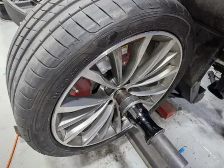 일산 휠굴절수리/BMW 540I 19\