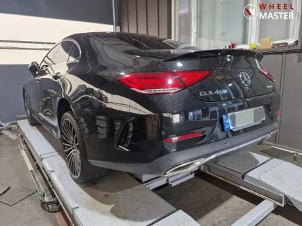 벤츠 신형 CLS450 마차휠 심각한 휠굴절 열변형없는 굴절수리 / 파주,일산