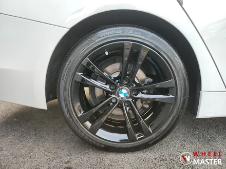 BMW 휠도색 / 420D 18인치 주차기스 제거후 검정유광 휠도색 / 파주,일산