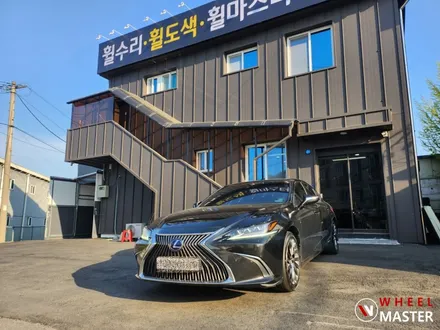 렉서스 휠복원 / 렉서스 ES300H 18인치 휠복원 후 고스트크롬 휠도색 / 파주,일산