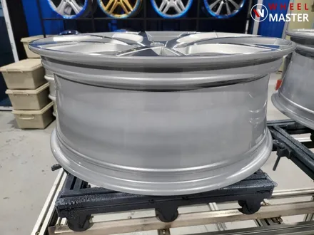 볼보 V90 다이아컷팅 / 볼보 V90 21인치 실버폴리쉬 커스텀작업 / 다이아컷팅 휠복원 / 파주,일산