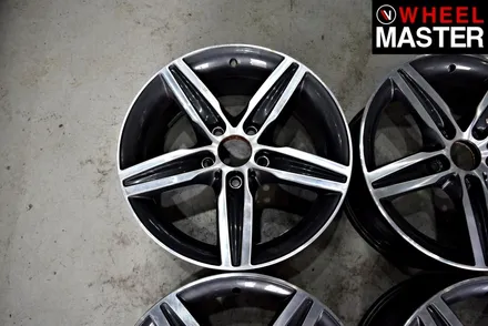 [휠마스터] 다이아몬드컷팅휠을 블랙유광으로 도색한 BMW 118d / 일산 분체도장 / 파주,일산