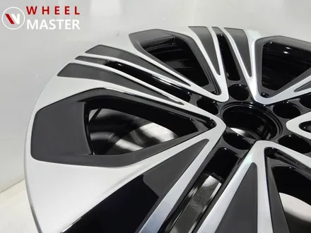 벤츠 신형 E클래스 W214 E350e 주차기스로 인한 다이아컷팅휠복 / 파주,일산