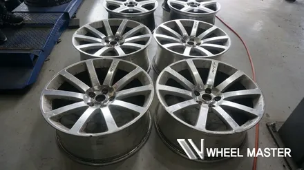 크라이슬러 300c 휠 20인치 부식 심한 휠 복원 후 고스트크롬 휠도색 / 파주,일산