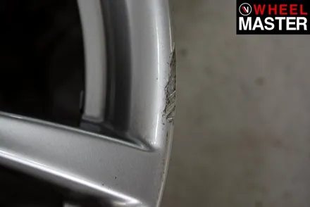 [휠마스터] 휠기스를 깨끗하게 복원 한 BMW 330i 휠복원 후기 / 일산 휠복원 / 파주,일산
