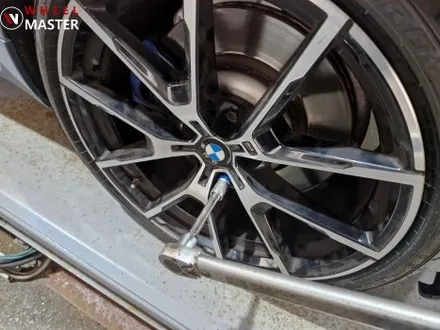 차체진동 및 핸들떨림/BMW 840D 728M 20인치 휠굴절수리/열변형없는 휠굴절수리 / 파주,일산