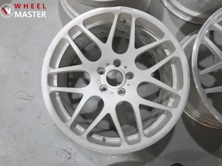 BMW E92 M3 NEEZ 휠 약품박리후 하이퍼실버 분체도장 / 파주,일산