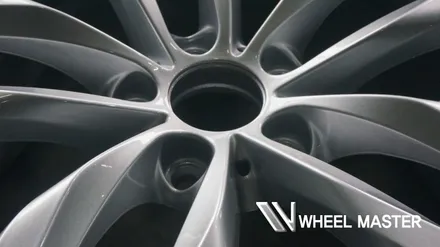 자동차 휠 기스 흠집 완벽 수리 bmw 520d 휠 럭셔리 모델 18인치 휠복원 휠마스터 / 파주,일산