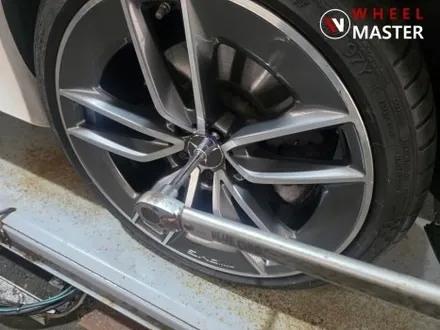 벤츠 CLS53AMG 중고휠 교체 및 열변형없는 휠굴절수리 / 파주,일산