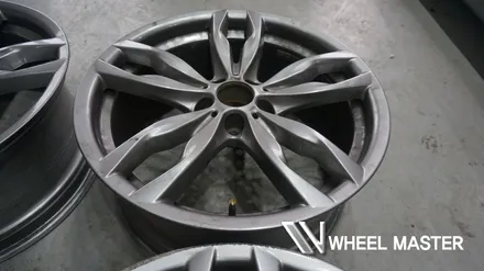 BMW M550D 휠 20인치 휠복원 퓨터그레이 휠도색 / 파주,일산