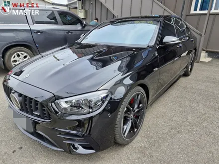 핸들떨림 진동으로 입고한 e53amg 20\