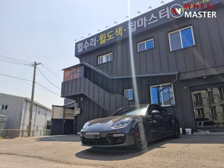 파주 휠수리 파나메라 GTS 21\