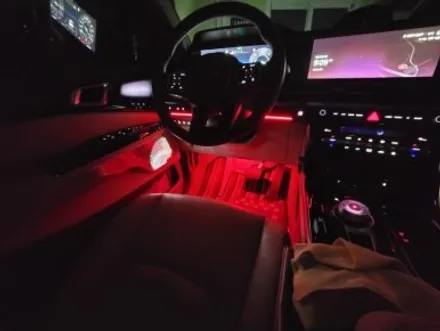 4세대 카니발/DMX 아크릴 매립형 엠비언트 라이트/충남 천안 미스터카 디테일링샵 / 천안 신부동