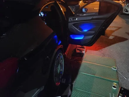 더뉴 k7/부분 시공/RGB/(스피커,풋등)/(팔걸이,도어포켓)엠비언트/충남/대전/출장/전국출장 / 천안 신부동