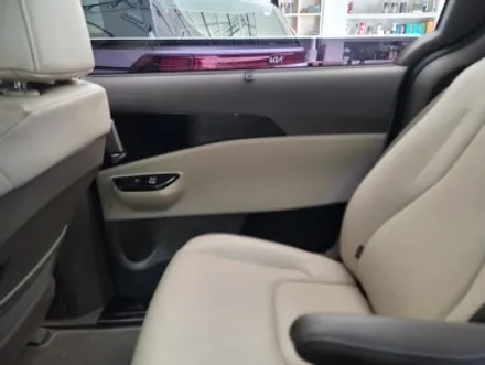 4세대 카니발 Ka4/무빙 엠비언트 라이트/무지개 엠비언트 라이트/매장 방문 시공/미스터카 디테일링 세차샵/천안에서 전국출장시공 / 천안, 아산, 세종, 대전