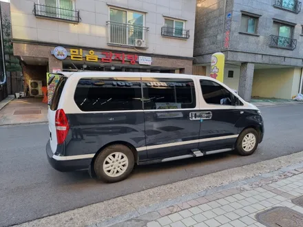 <현대자동차 그랜드 스타렉스> 투톤 랩핑 (에이버리데니슨 유광화이트) / 동탄 반송동