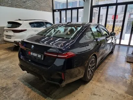<BMW G60 신형 5시리즈 카본블랙> 글라스틴트 레이니블루/동탄썬팅은?!리부트501에서!! / 동탄 반송동