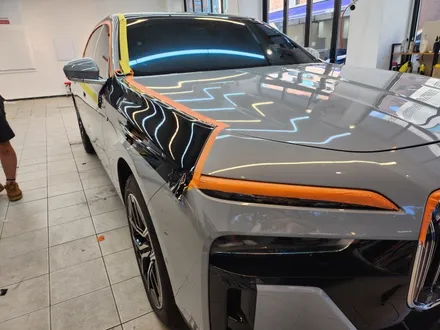 bmw 740i 상단 듀오톤 랩핑(탑폴리에) / 동탄 장지동