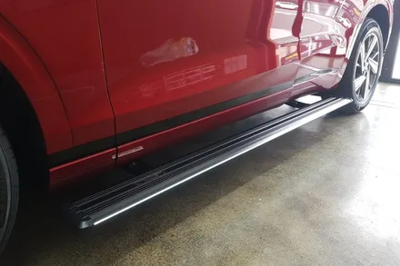 울산 제네시스 GV70 전동사이드스텝 [ 아인스아우토 ]