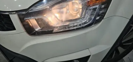 부산 코란도C 할로겐 반사판 교체 수리로 광도 미달 부족 해결하세요 / 부산,김해