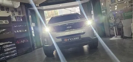 양쪽 33만 부산 뉴 쏘렌토R 반사판 + LED전조등 동시 교체로 파격 할인 / 부산,김해
