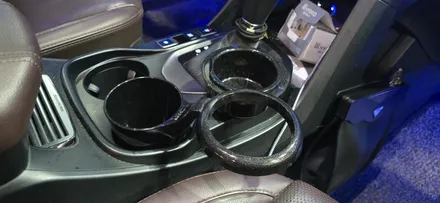 싼타페 더 프라임 인코브 컵홀더로 넓은 실내를 더 실용성있게 활용해요 / 부산,김해