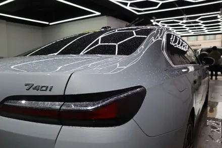 성수동 BMW 7시리즈 투톤랩핑 -고급스러움을 더하다. / 광진구 중곡동