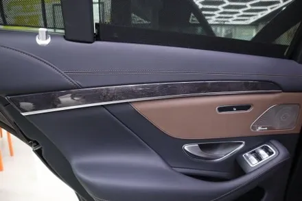 W222 벤츠 S클래스 실내 카본랩핑 윈도우몰딩 크롬죽이기 / 광진구 중곡동