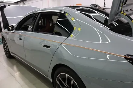 성수동 BMW 7시리즈 투톤랩핑 -고급스러움을 더하다. / 광진구 중곡동
