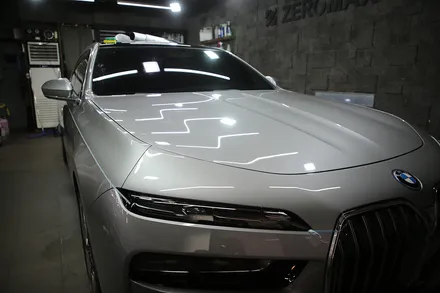 인천 투톤 랩핑으로 해결 BMW I7 듀오톤 순정 판박이 / 광진구, 성수, 송파