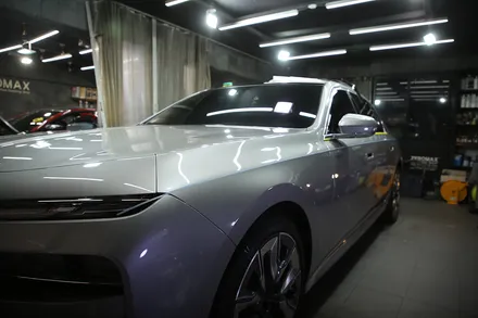 인천 투톤 랩핑으로 해결 BMW I7 듀오톤 순정 판박이 / 광진구, 성수, 송파