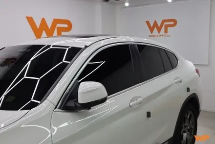 송파랩핑 BMW X4 블랙PPF 루프스킨 크롬죽이기 패키지 / 광진구 중곡동