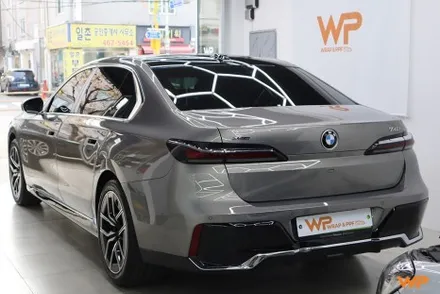 BMW 7시리즈 상단 투톤랩핑 비닐프로그 하이그로시 블랙 광진구랩핑 / 광진구, 성수, 송파