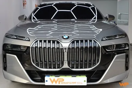 BMW 7시리즈 상단 투톤랩핑 비닐프로그 하이그로시 블랙 광진구랩핑 / 광진구, 성수, 송파