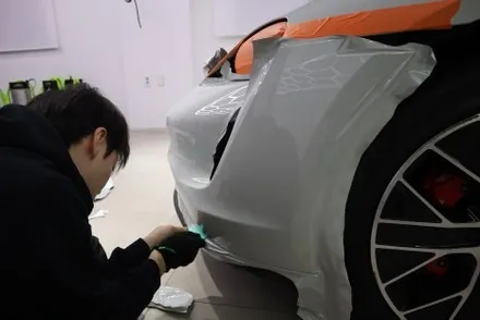 포르쉐 타이칸 라이트 크레용 전체랩핑 시공기 / 광진구 중곡동