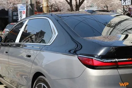 BMW 7시리즈 상단 투톤랩핑 비닐프로그 하이그로시 블랙 광진구랩핑 / 광진구, 성수, 송파