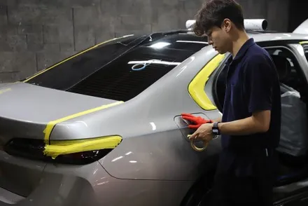 인천 투톤 랩핑으로 해결 BMW I7 듀오톤 순정 판박이 / 광진구, 성수, 송파