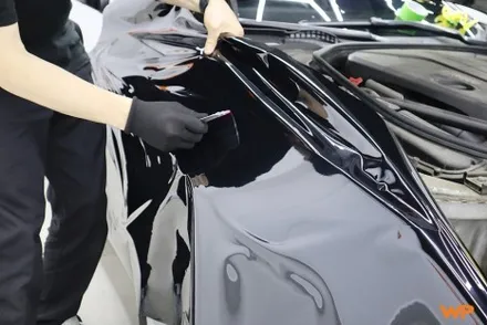BMW F10 5시리즈 고광택 하이그로시 전체랩핑 크롬죽이기 서울경기 / 광진구, 성수, 송파