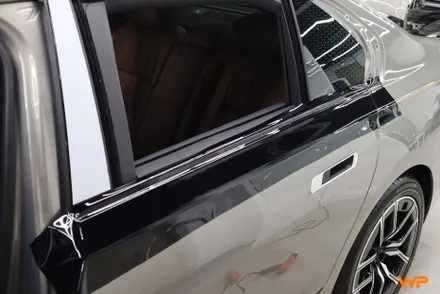 BMW 7시리즈 상단 투톤랩핑 비닐프로그 하이그로시 블랙 광진구랩핑 / 광진구, 성수, 송파