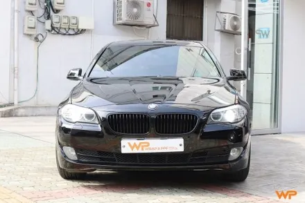 BMW F10 5시리즈 고광택 하이그로시 전체랩핑 크롬죽이기 서울경기 / 광진구, 성수, 송파