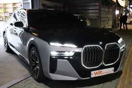 성수동 BMW 7시리즈 투톤랩핑 -고급스러움을 더하다. / 광진구 중곡동