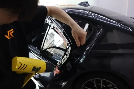 BMW G30 520I 윈도우몰딩 크롬죽이기 부분랩핑 / 광진구 중곡동