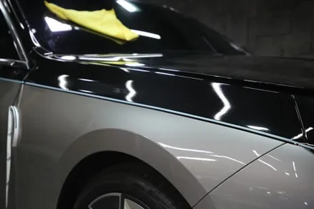 인천 투톤 랩핑으로 해결 BMW I7 듀오톤 순정 판박이 / 광진구, 성수, 송파